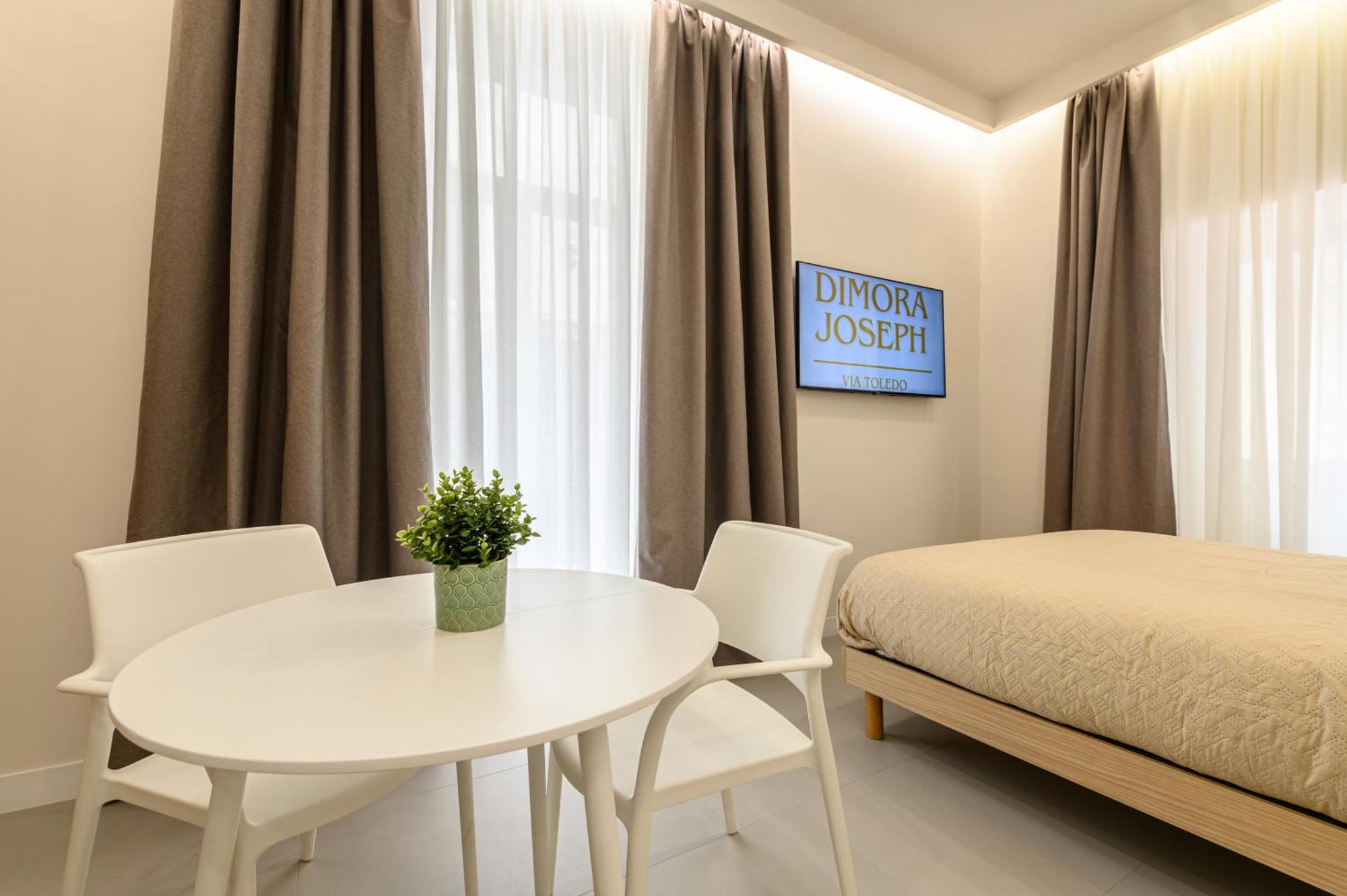 Hotel Dimora Joseph Via Toledo Neapol Zewnętrze zdjęcie